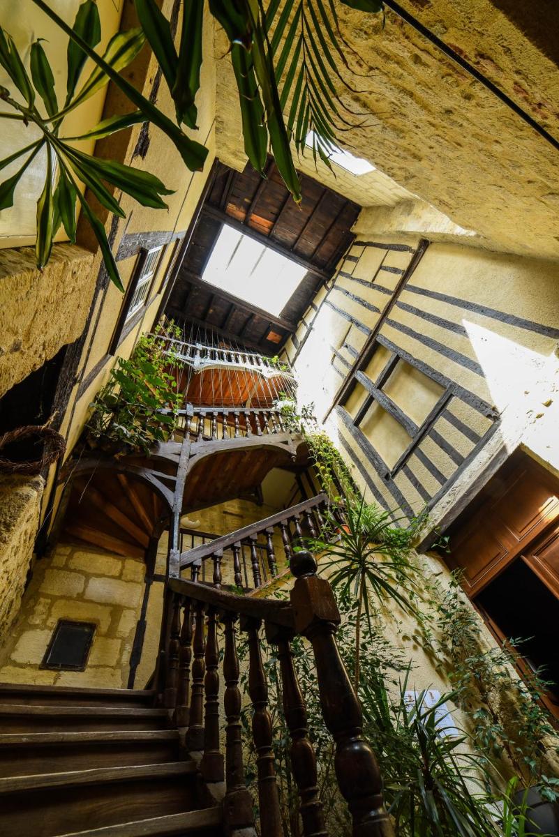 Amañi Hostel - Housity