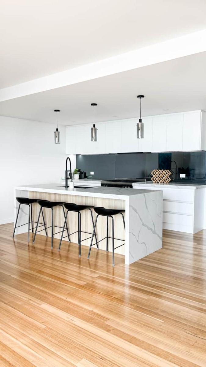 Incredible Views, Open Spaces, Holiday Villa Townsville - Housity
