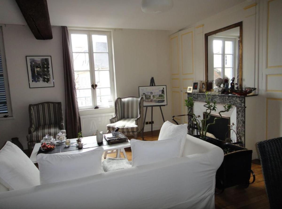 Apparemment cosy pour JO - Housity