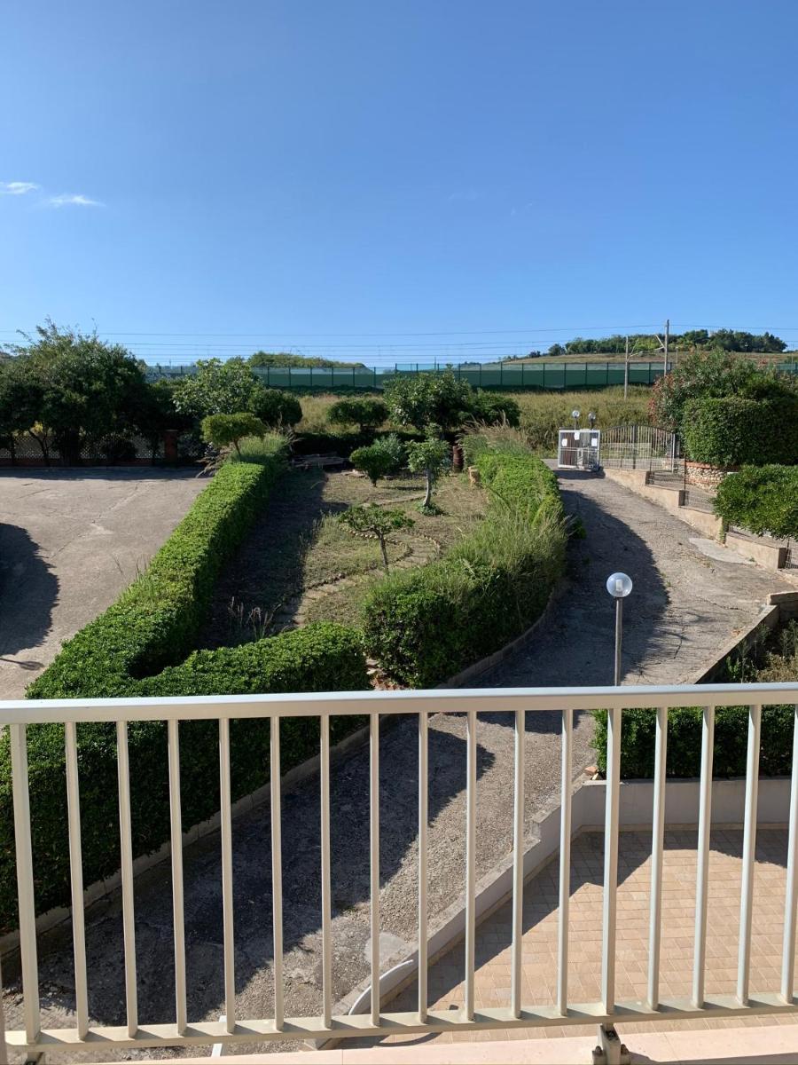 Villa indipendente sul mare - Housity