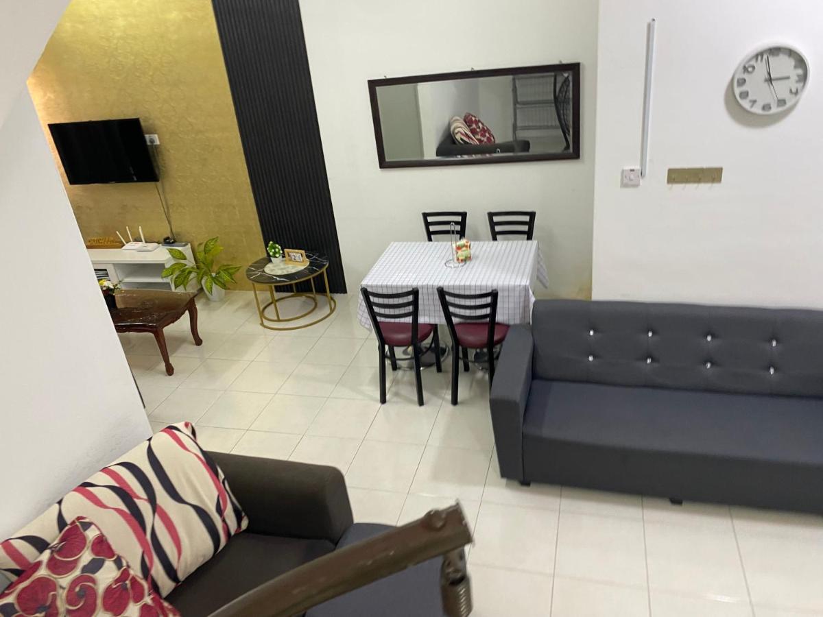 Azman Homestay - Hizvo