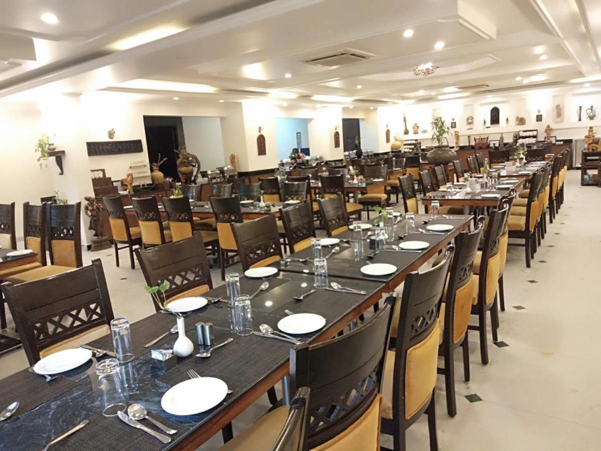 A S Hotels - Housity
