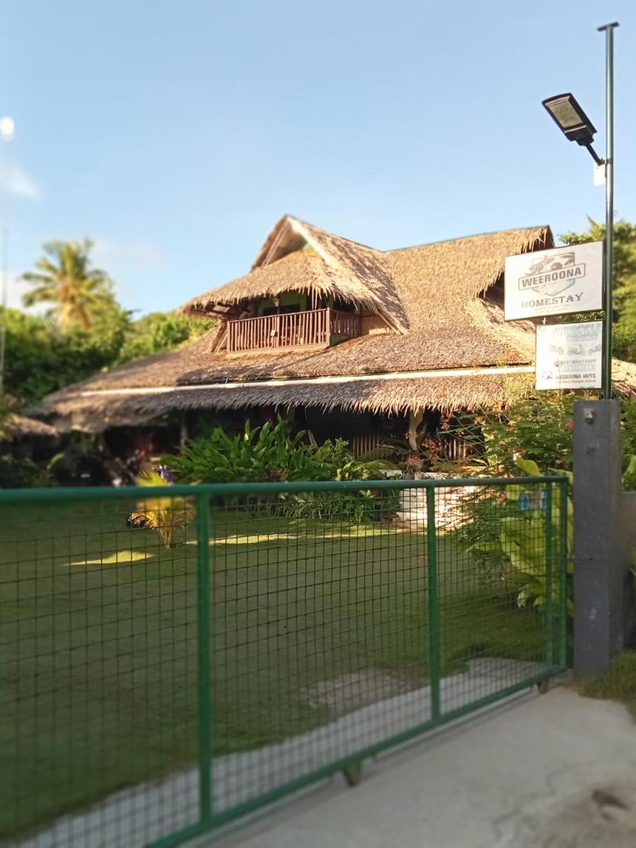 Weeroona Huts Homestay Pacifico - Housity