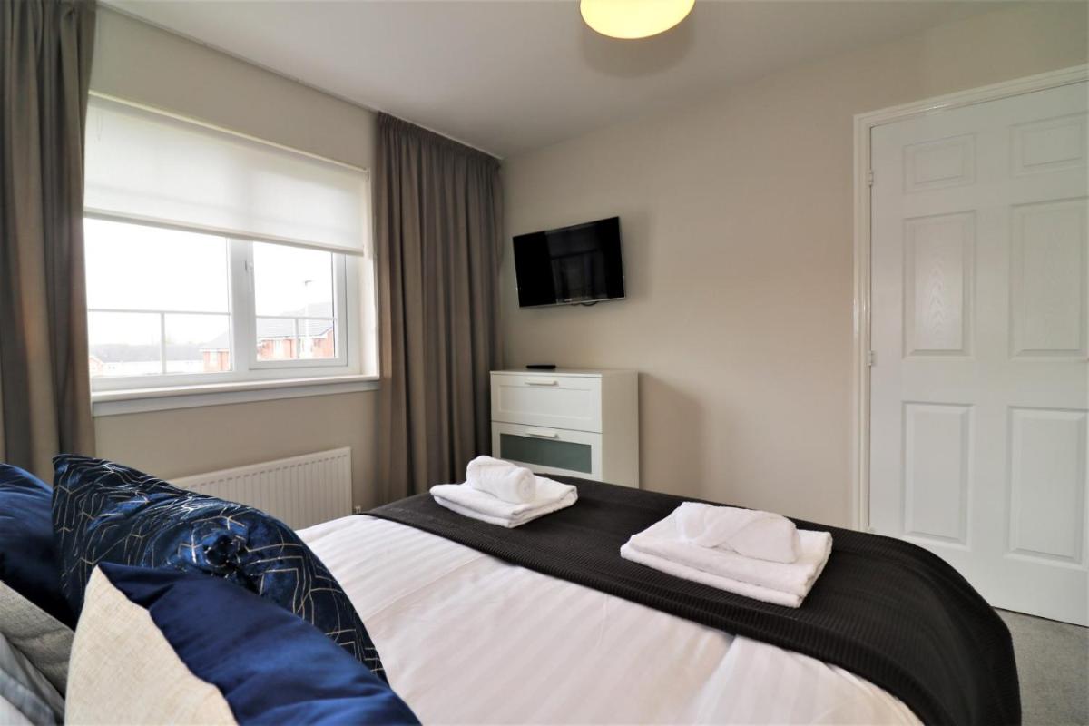 Signature - Morrison House - Housity