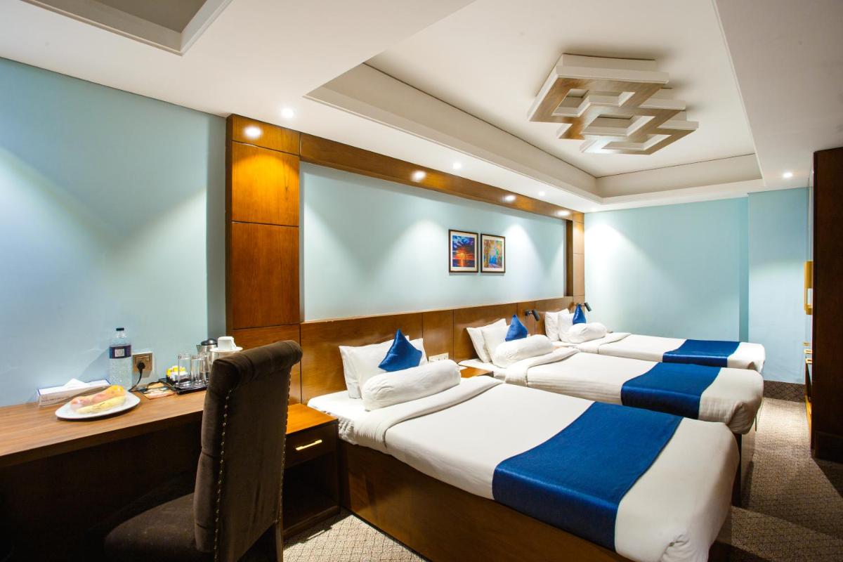 HOTEL THE CAPITAL LTD. - Housity