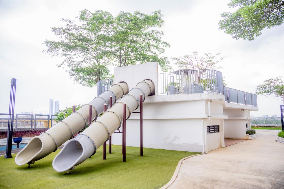 Suitetrails - JB Mosaic Southkey 2BR 6 pax Cozy Home