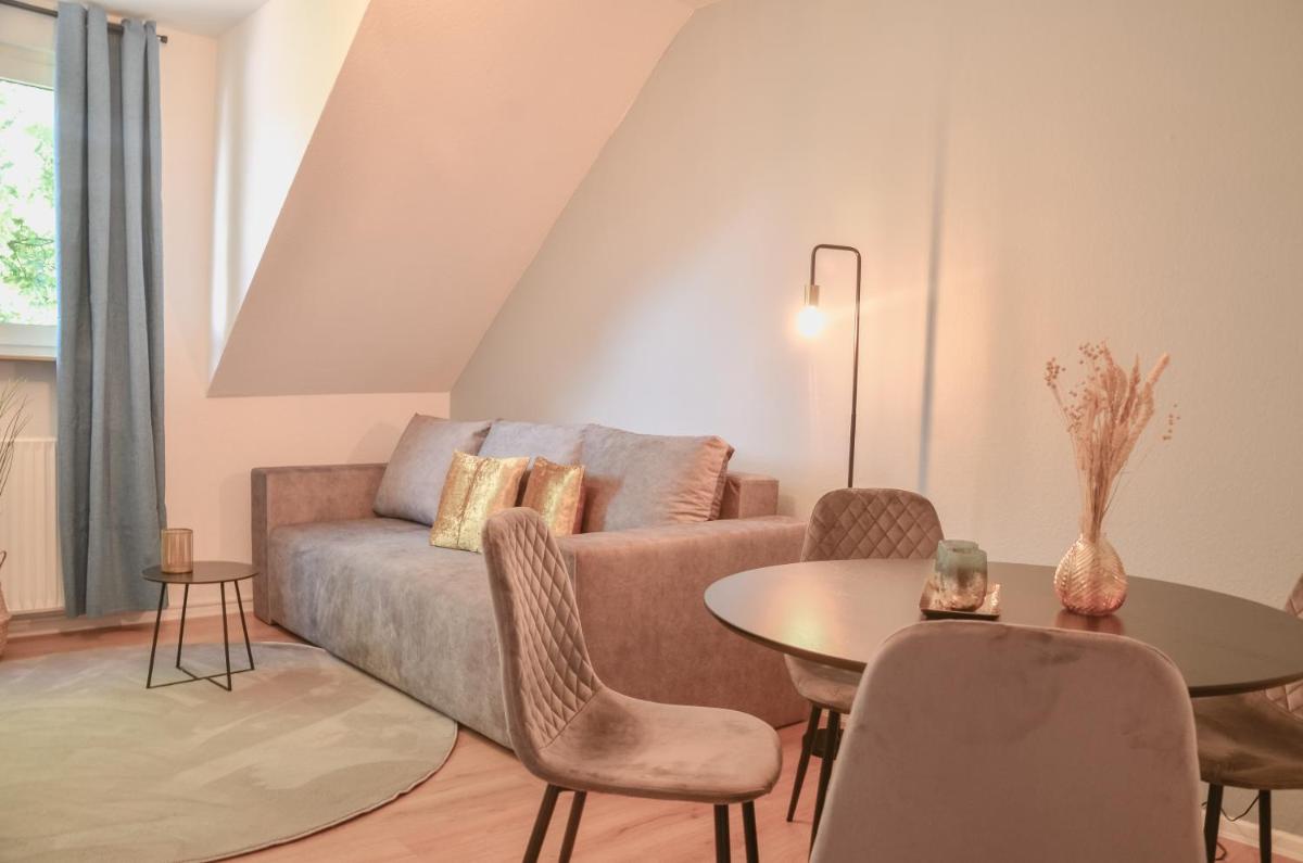 MILPAU Buer 2 - Modernes Apartment mit Queensize-Bett, Netflix, Nespresso, Waschmaschine & Smart TV - Housity