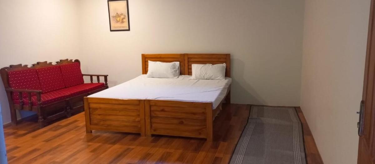 Pine Peak Lodges - Housity