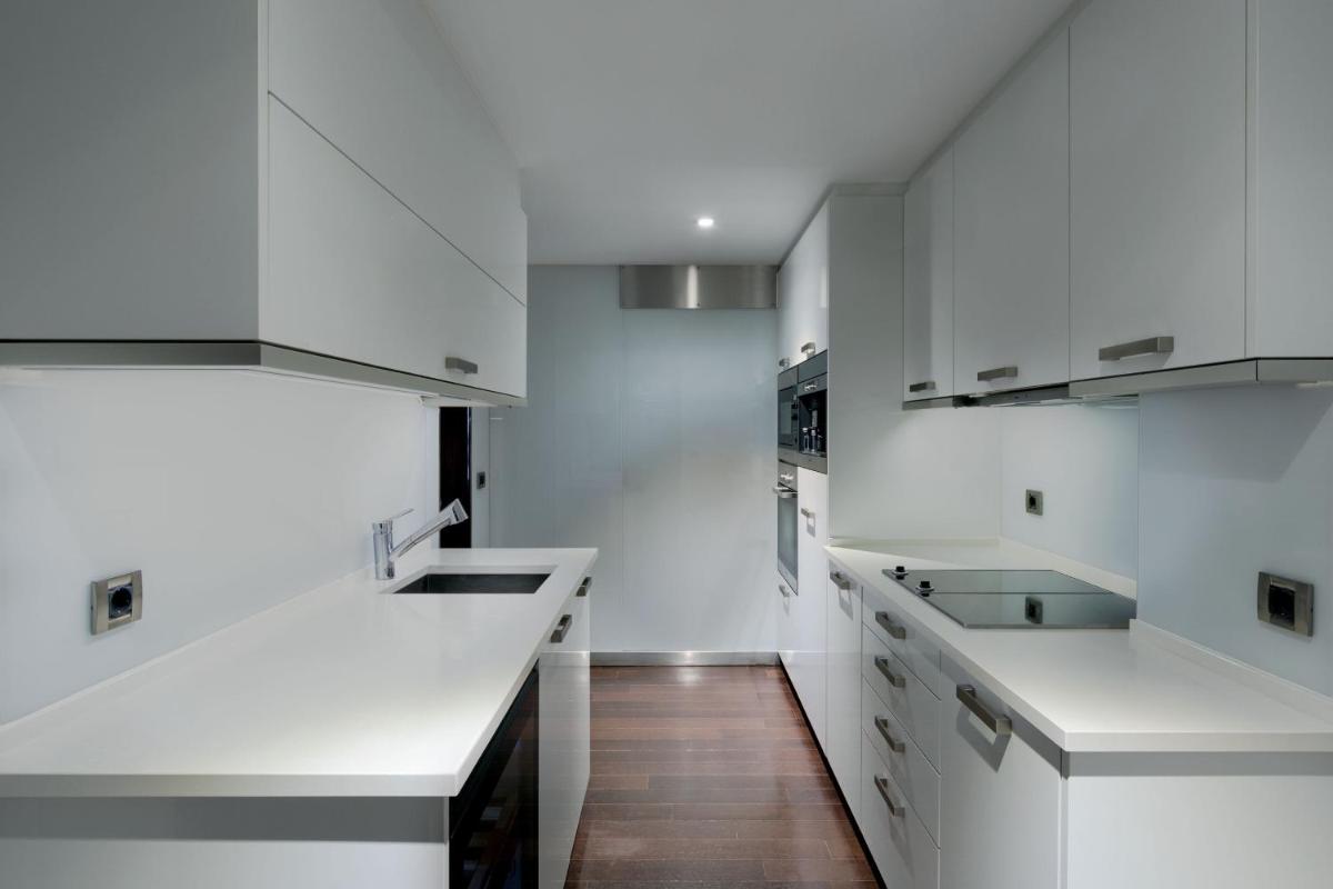 A cozinha ou kitchenette de Sheraton Lisboa Hotel & Spa