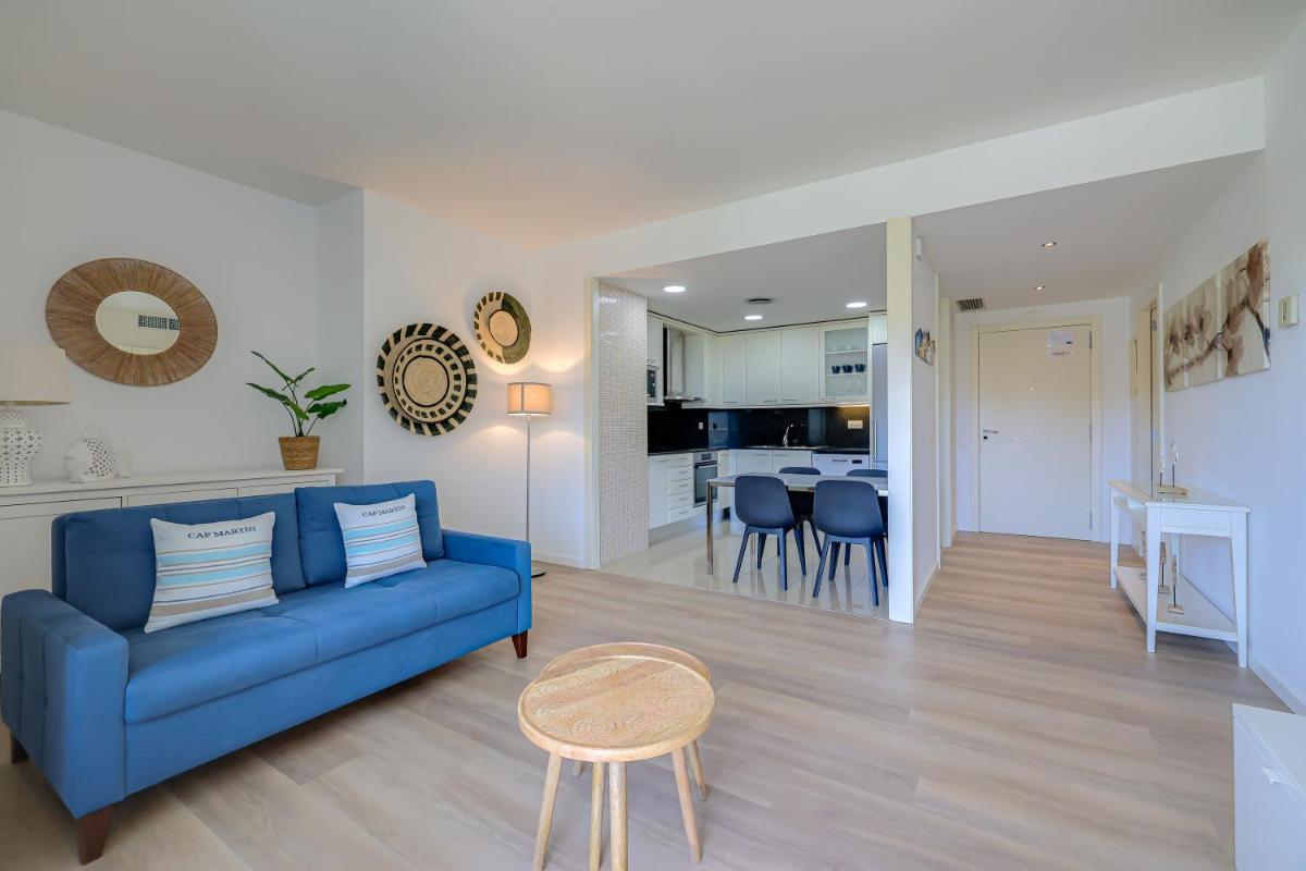 Rent Top Apartments Beach-Diagonal Mar - Housity