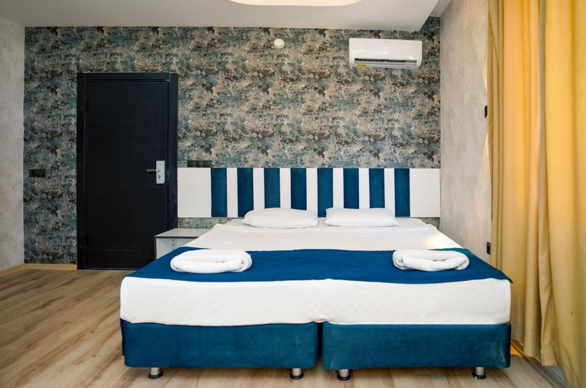 Miss Cleopatra Hotel - Housity