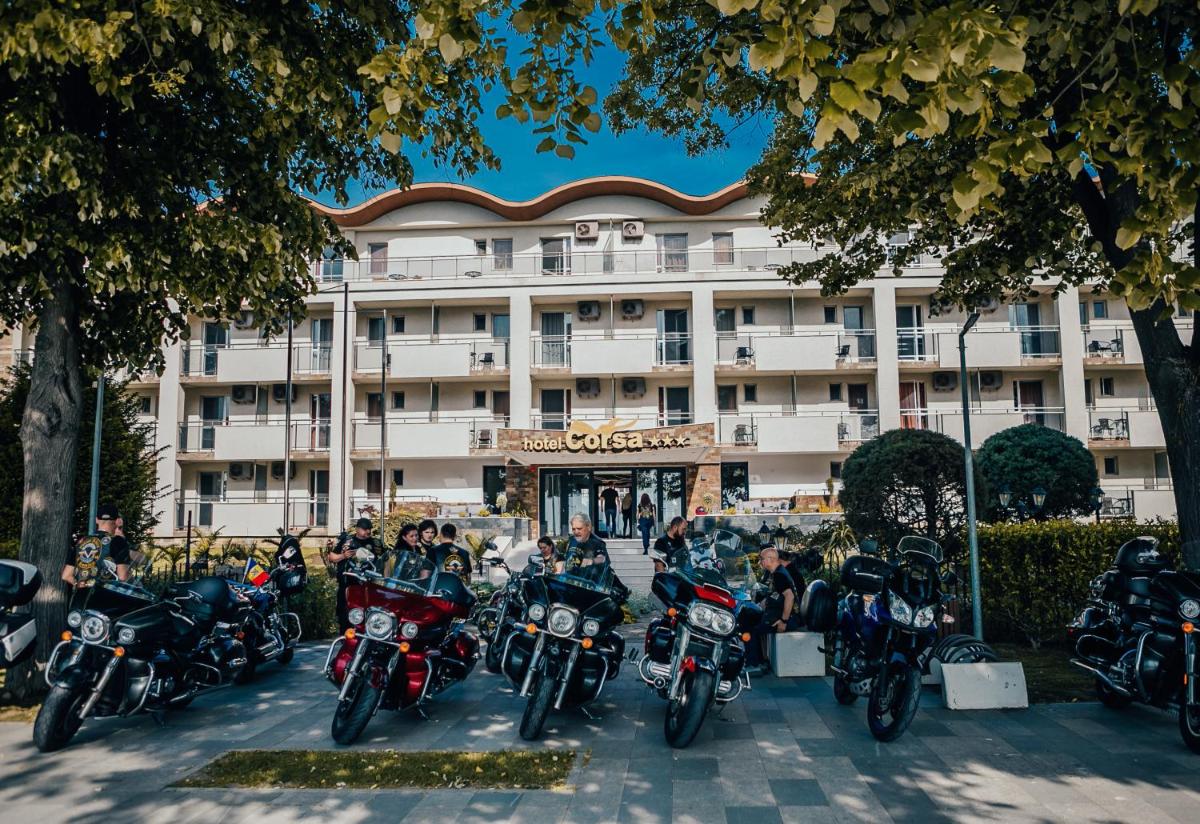 Hotel Corsa - Housity