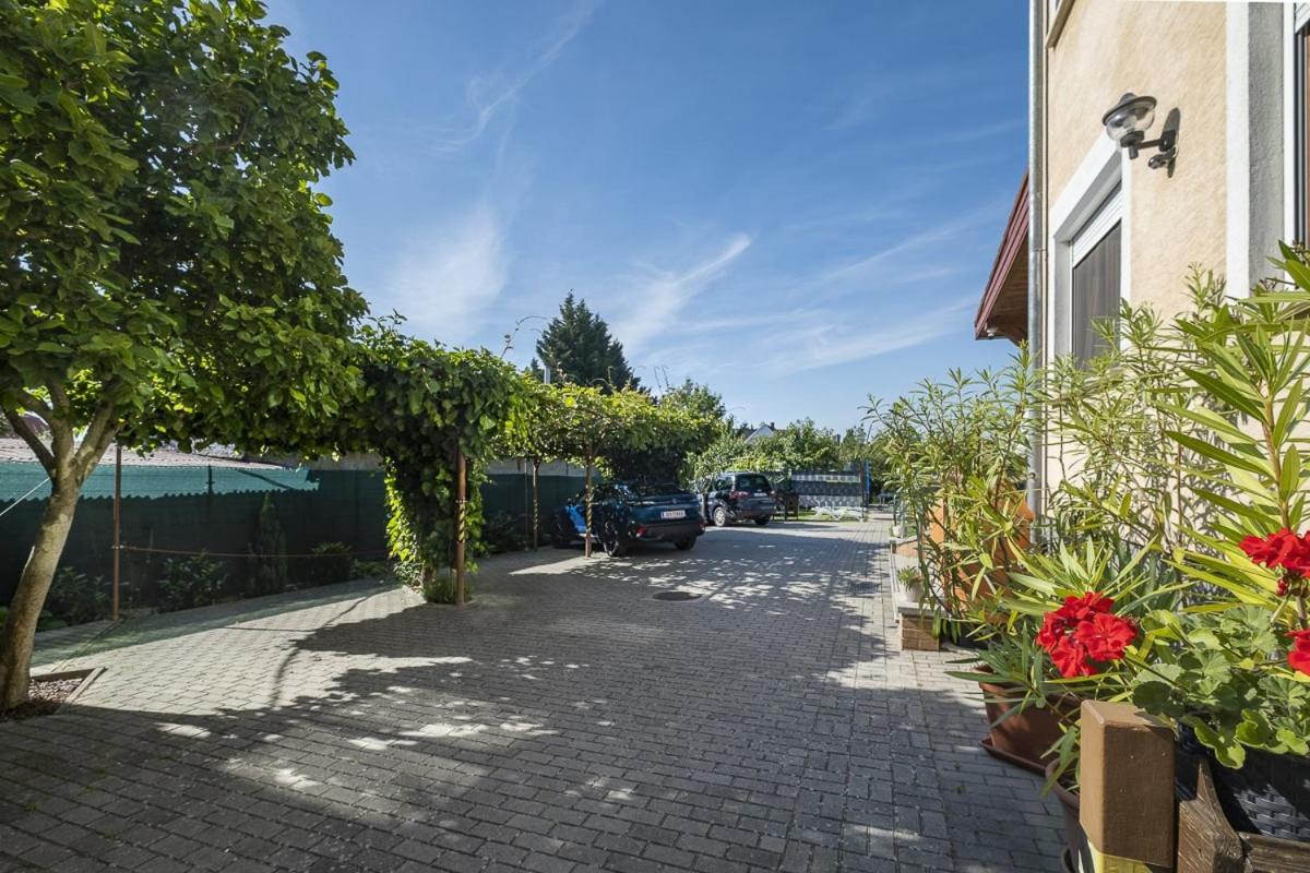 Ács Apartman - Housity