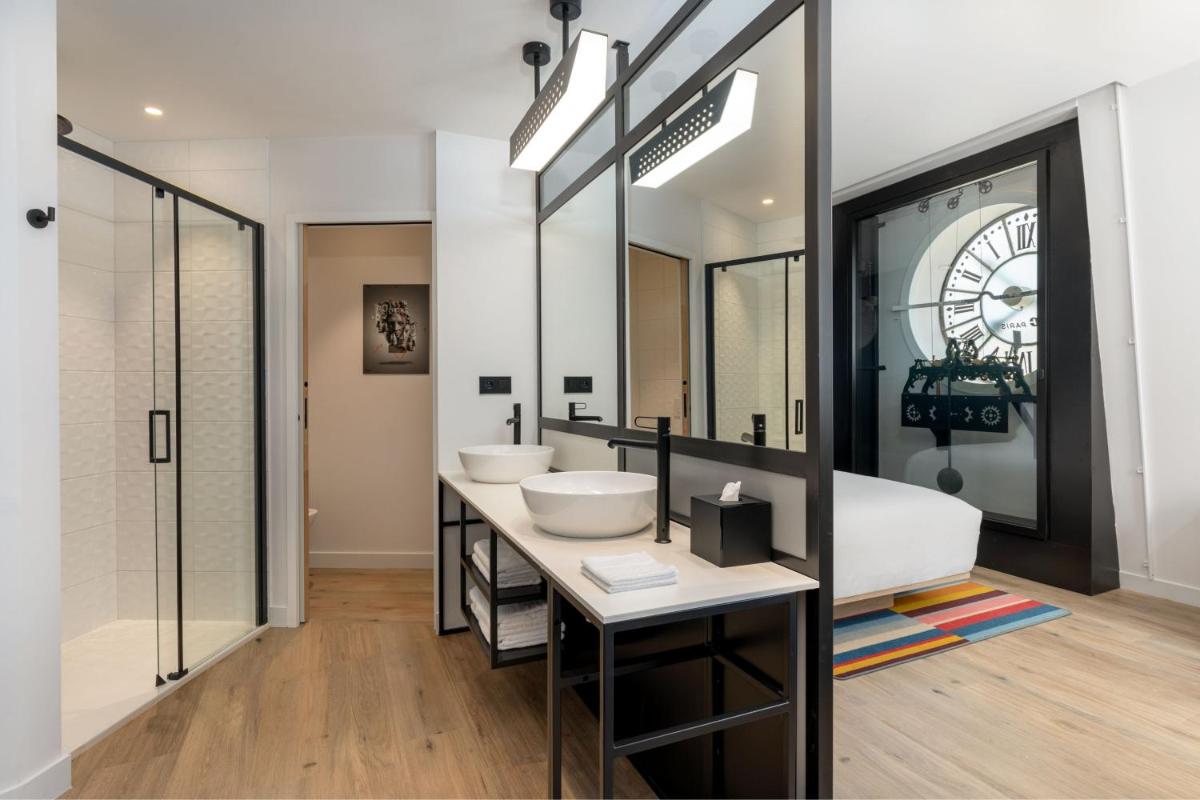 Salle de bains dans l'établissement Aloft Dijon