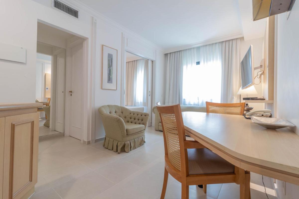 Suitetrails - The Universe Flat com quartos 3º andar padrão luxo com piscina a 5 min da Av Paulista