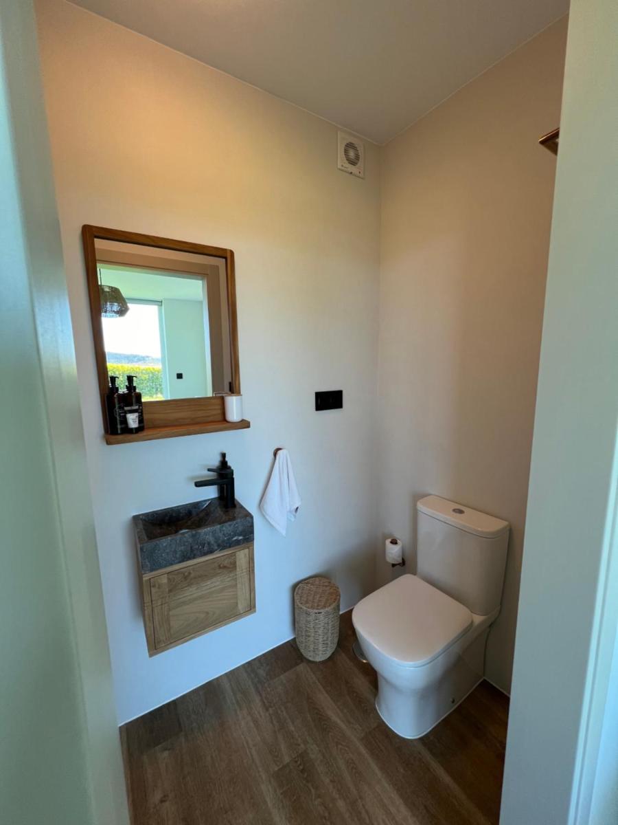Un baño de Porto Cabana by Miramar Stays