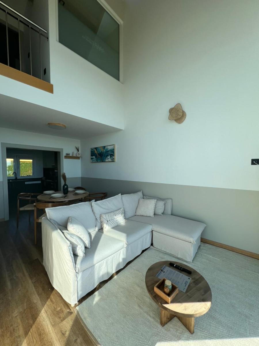 Zona de estar de Porto Cabana by Miramar Stays