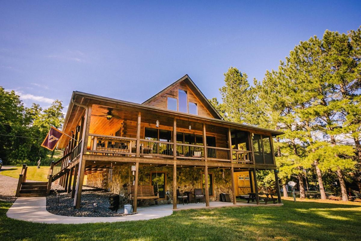 Log Cabin - Housity