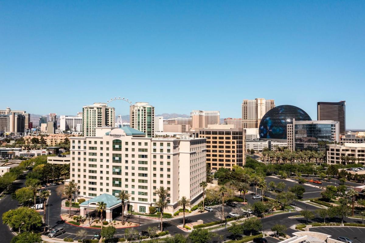 Residence Inn by Marriott Las Vegas Hughes Center - Housity