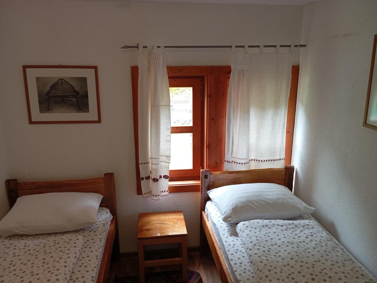 Guest House - Stari Javor B&B - Housity