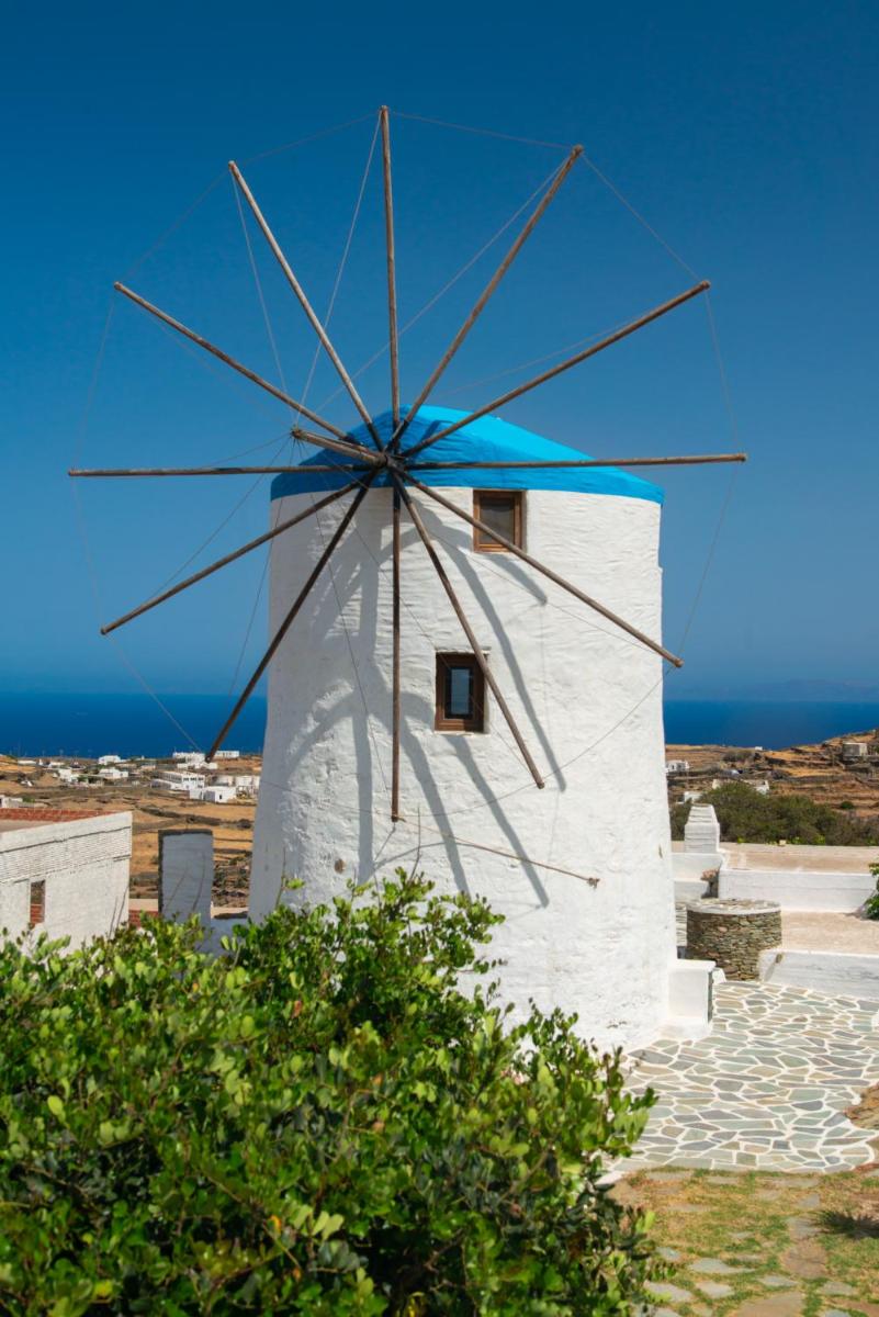 Sifnos Roots - Housity