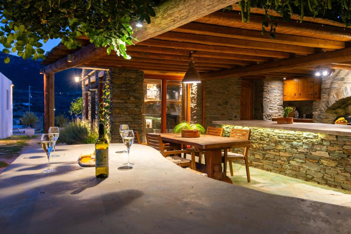 Sifnos Roots - Housity