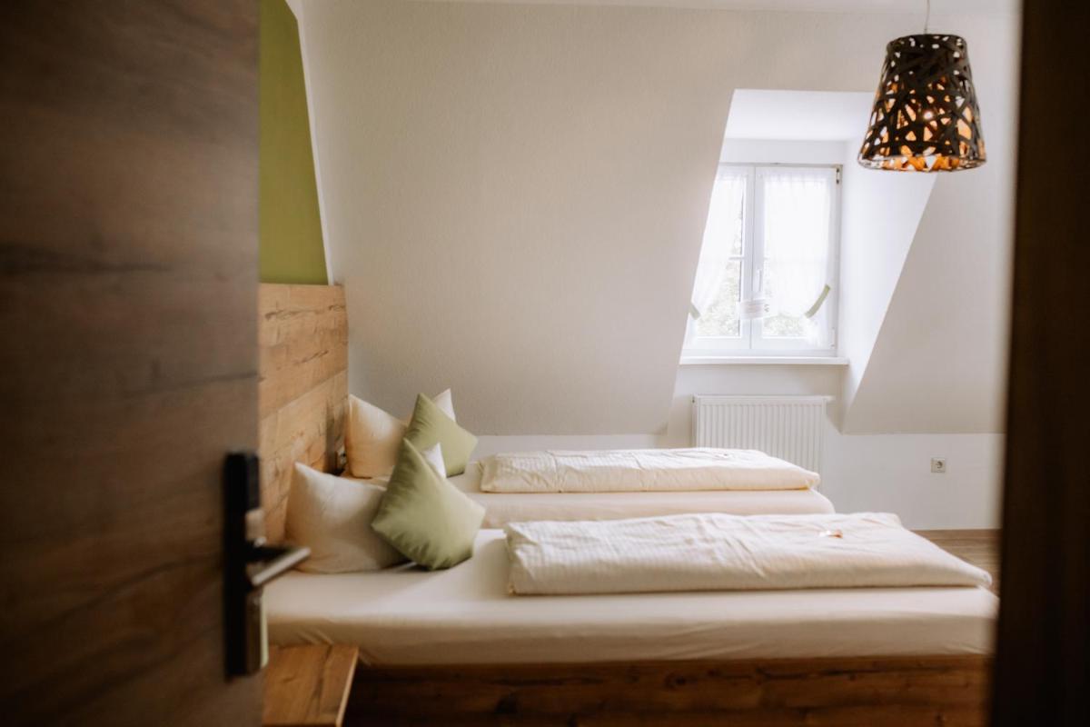 Landhotel Gary - Housity