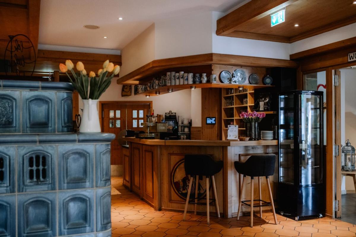 Landhotel Gary - Housity