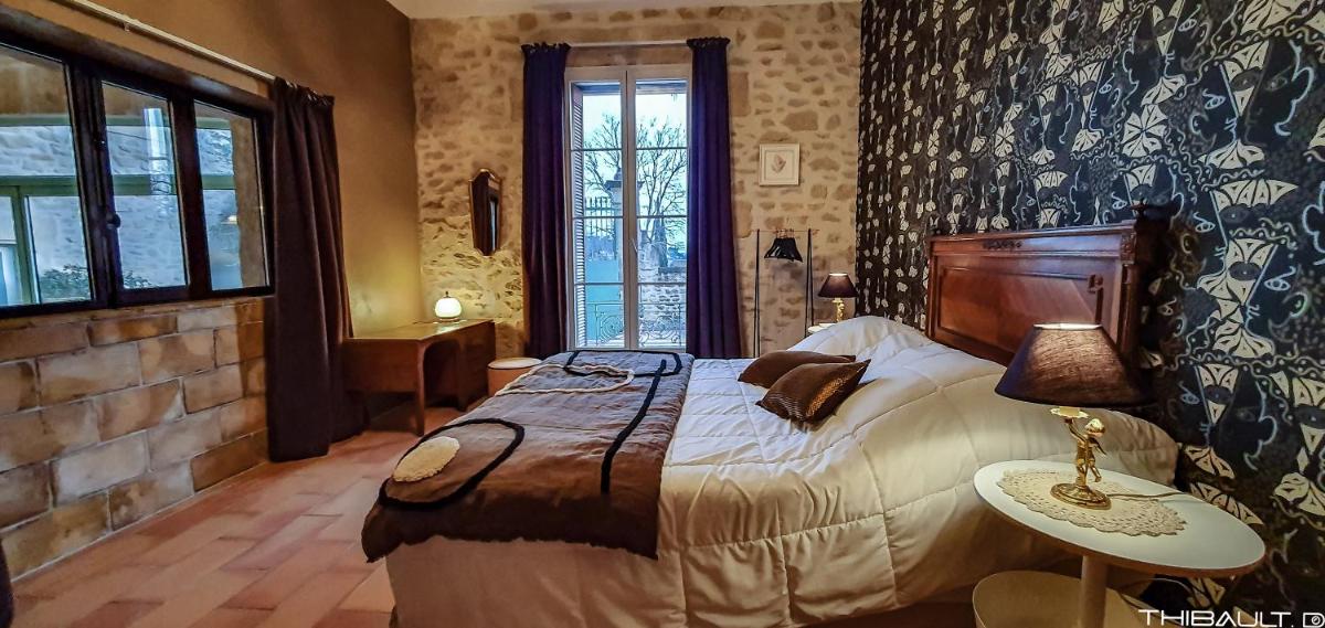 LA DEMEURE Bed and Breakfast - Housity