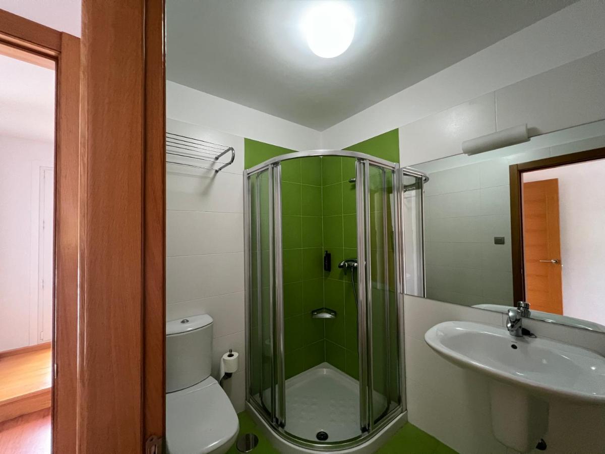 Un baño de Porto Cabana by Miramar Stays