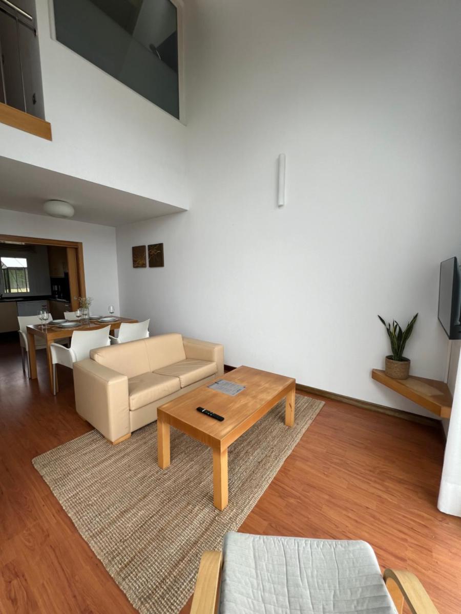 Zona de estar de Porto Cabana by Miramar Stays