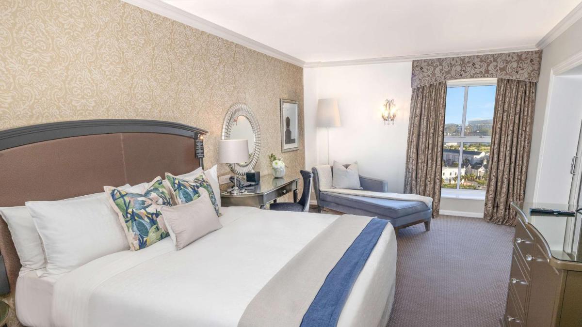 Southern Sun The Cullinan - Hizvo