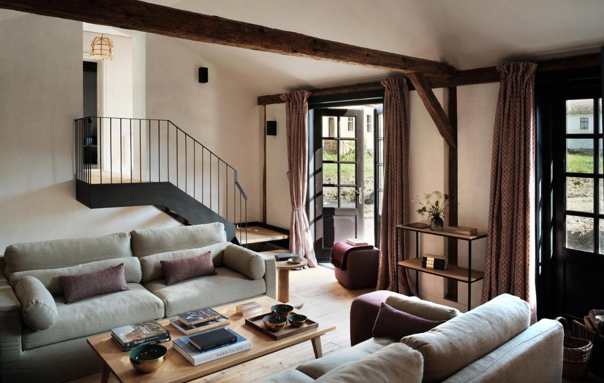 Bethlen Estates Transylvania - Housity