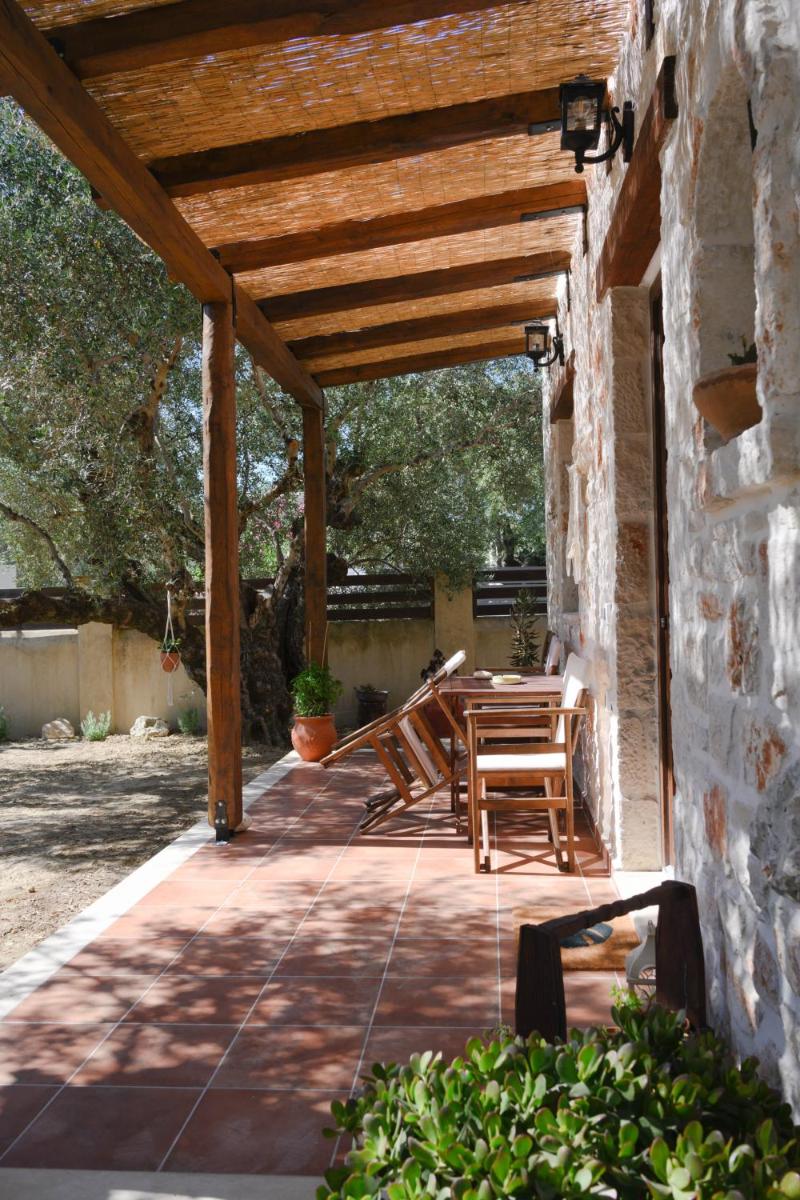 LIORIZA Country Houses - Housity