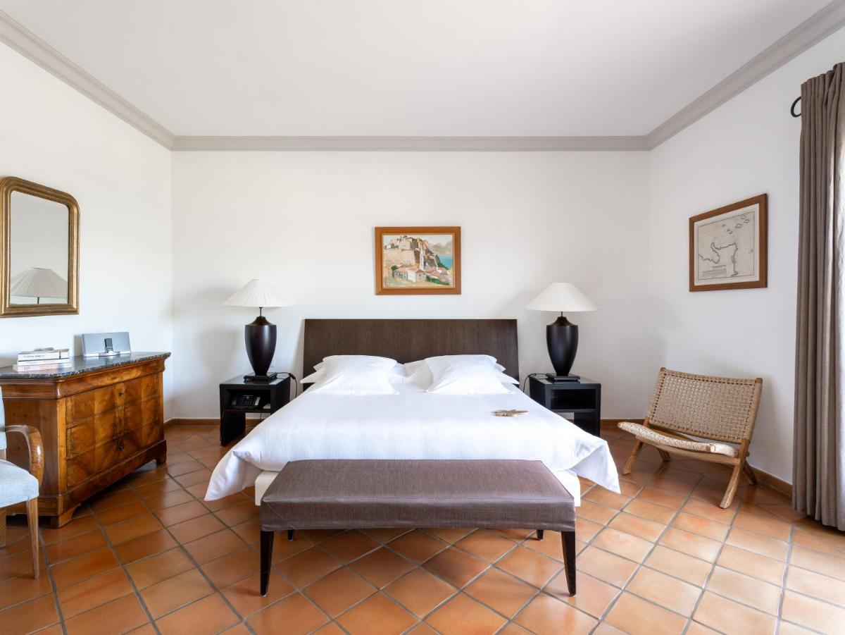 Un ou plusieurs lits dans un hébergement de l'établissement La Villa Calvi