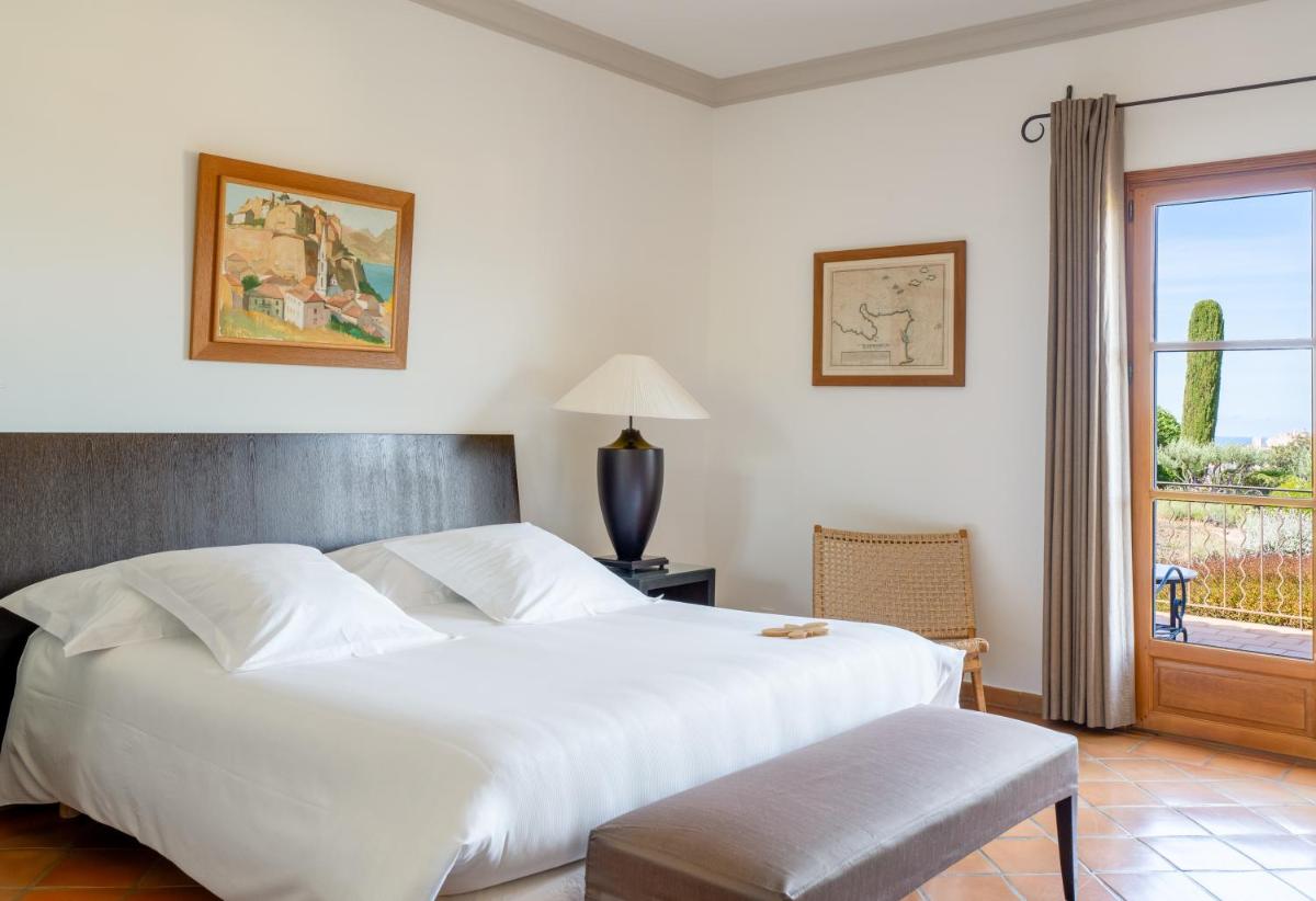 Un ou plusieurs lits dans un hébergement de l'établissement La Villa Calvi