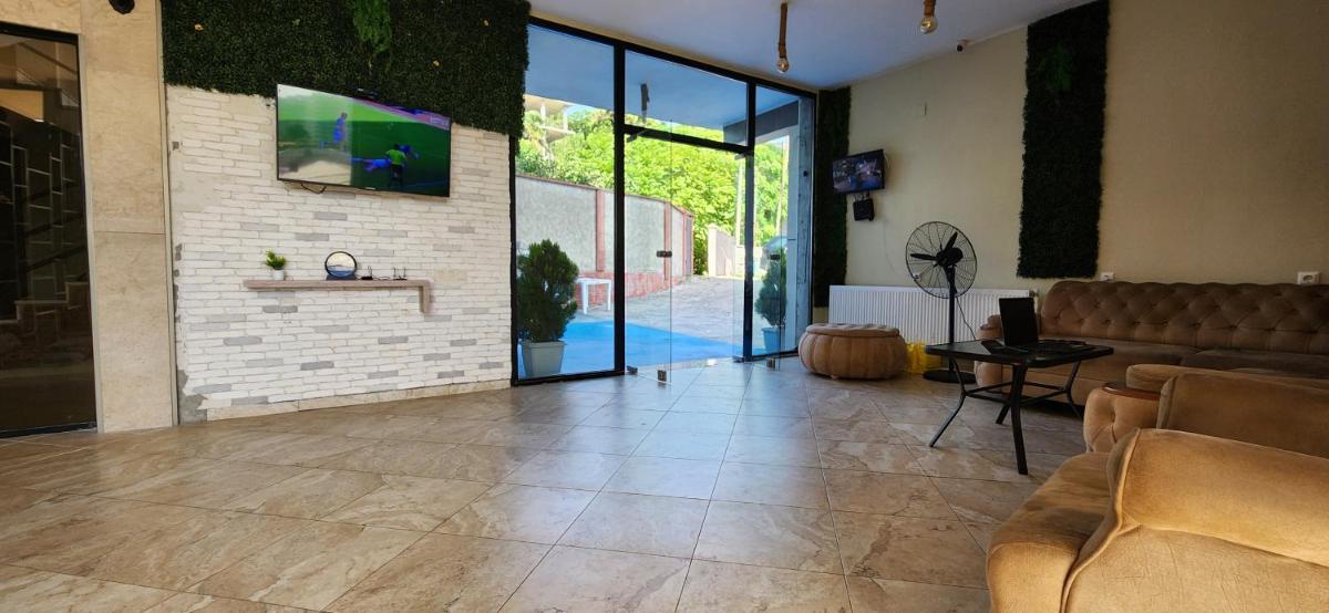 HOTEL PERLA DE MAR - Housity