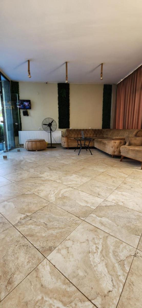 HOTEL PERLA DE MAR - Housity