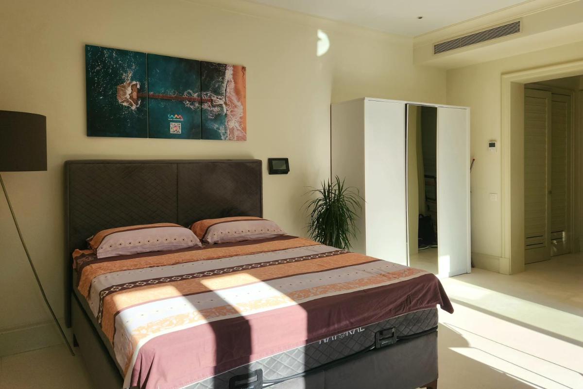 Porto Montenegro Luxury Studio Zeta - Housity