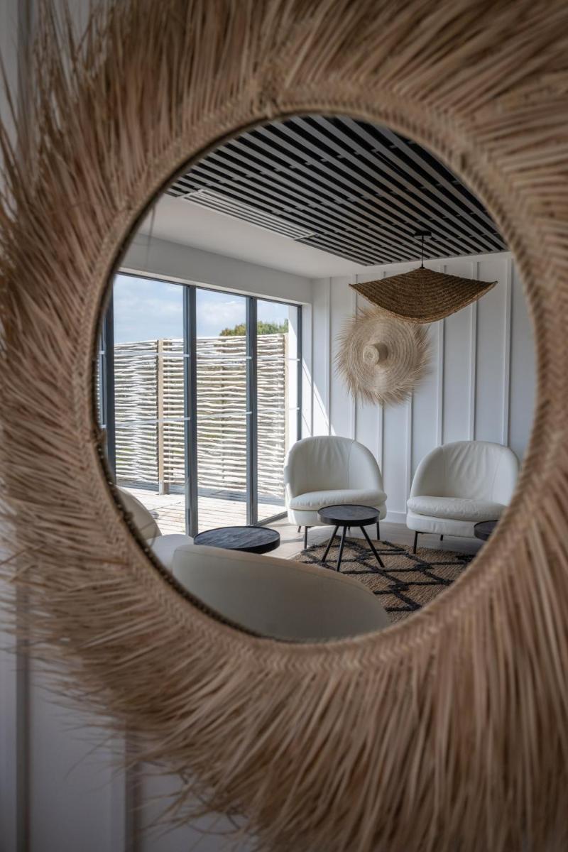 Coin salon dans l'établissement Hôtel Atalante - Relais Thalasso & Spa