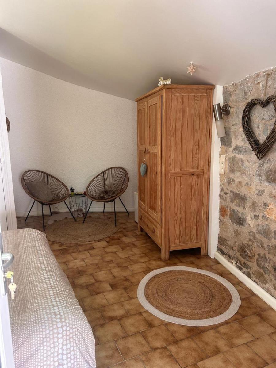 Chambre en bordure d'Aveyron - Housity