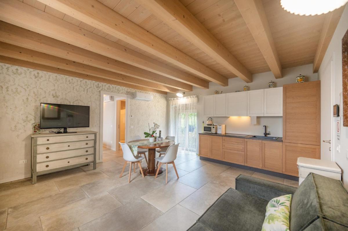 1780 Apartments - Housity