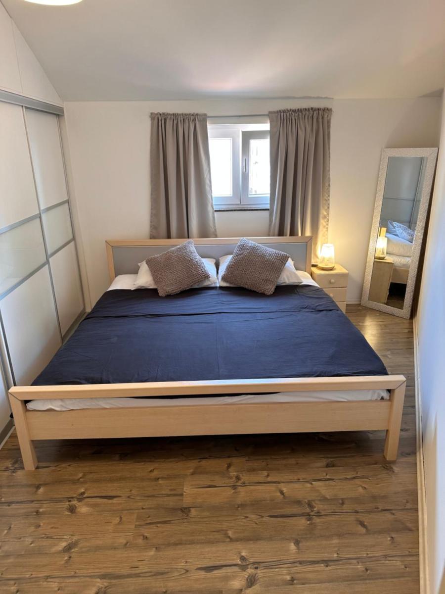 Apartment Zara - Housity