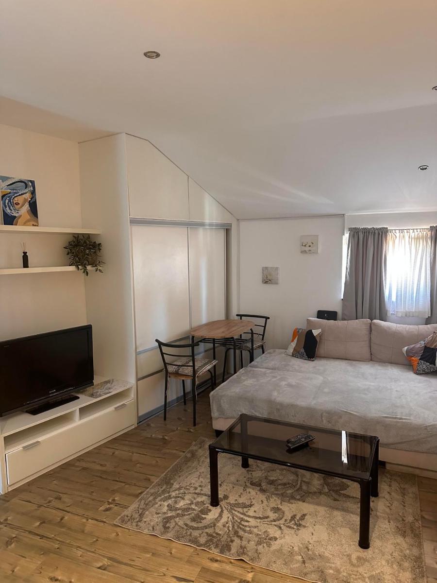 Apartment Zara - Housity