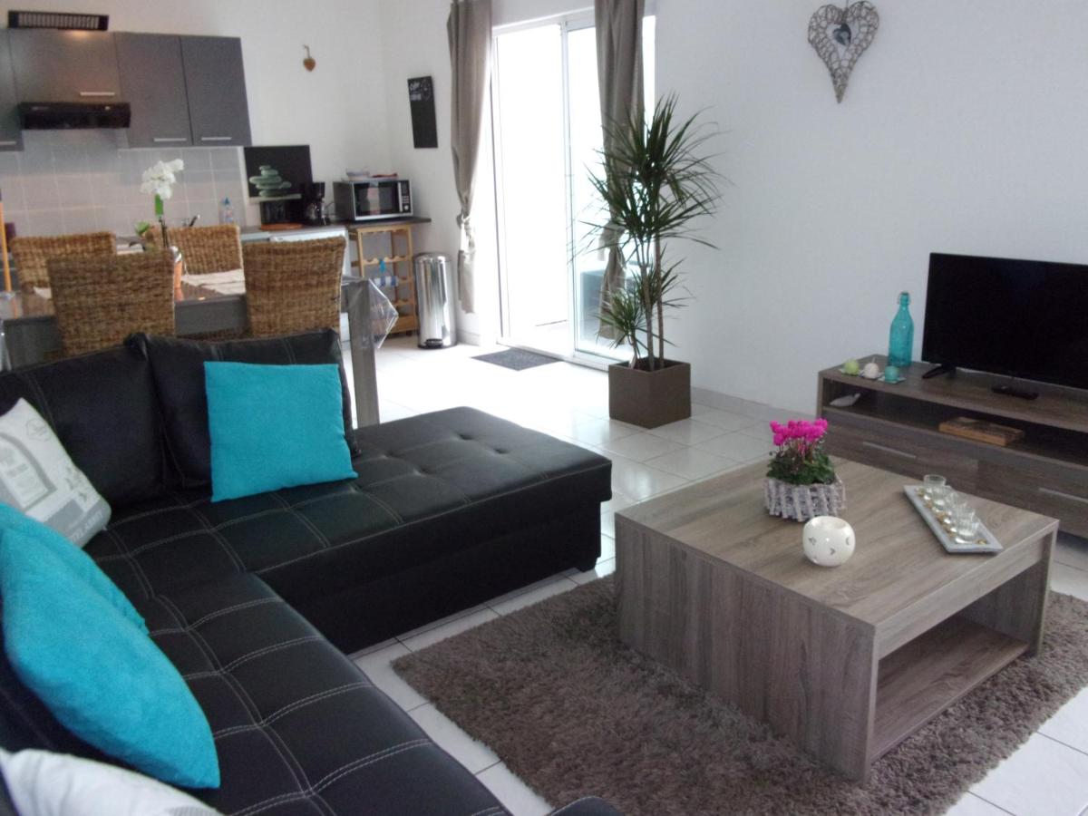 Les Toiles de Mer - Housity