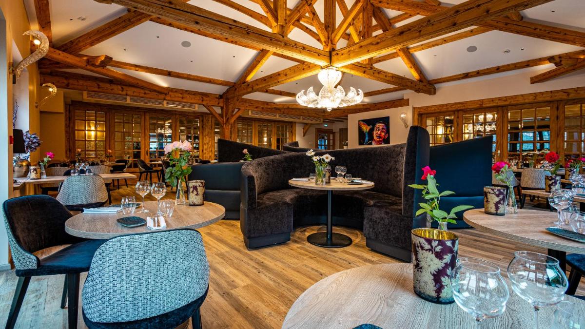 Restaurant ou autre lieu de restauration dans l'établissement Hôtel SPA du Lac de Madine - Maison DRAPIER