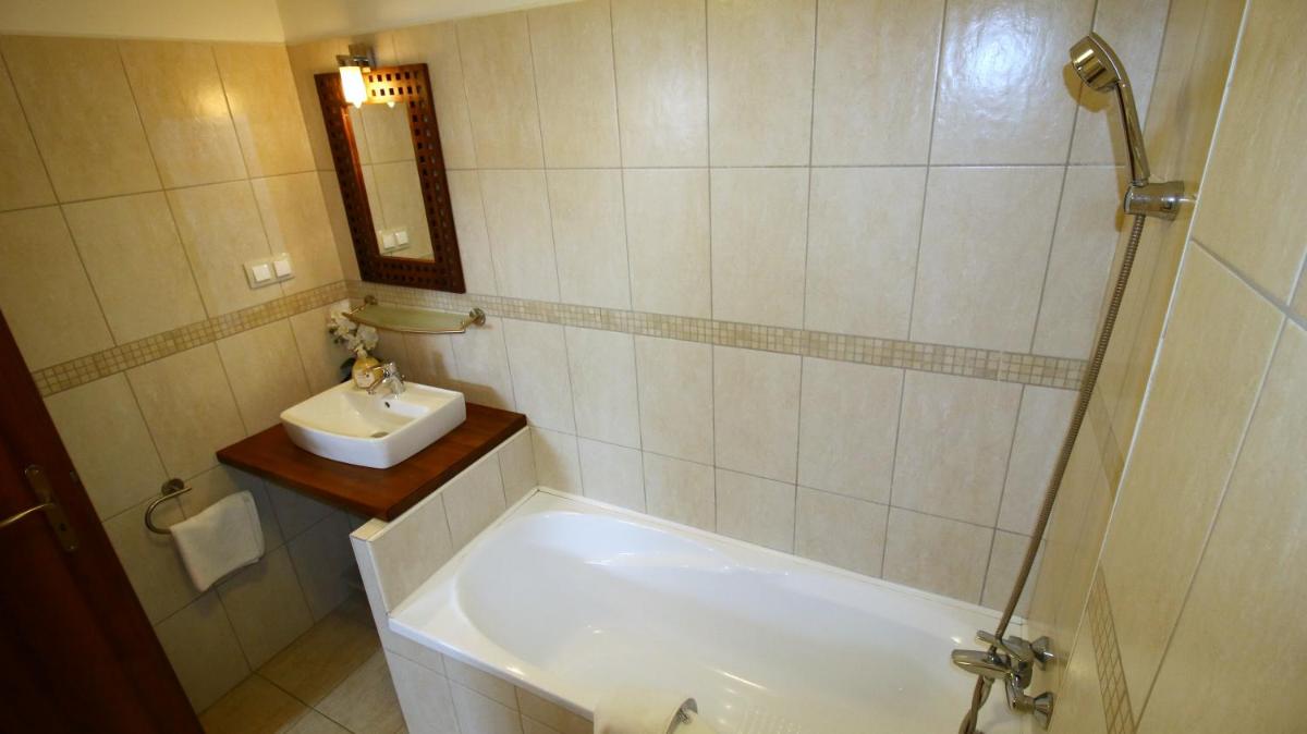 Gellény Lux Apartman - Housity