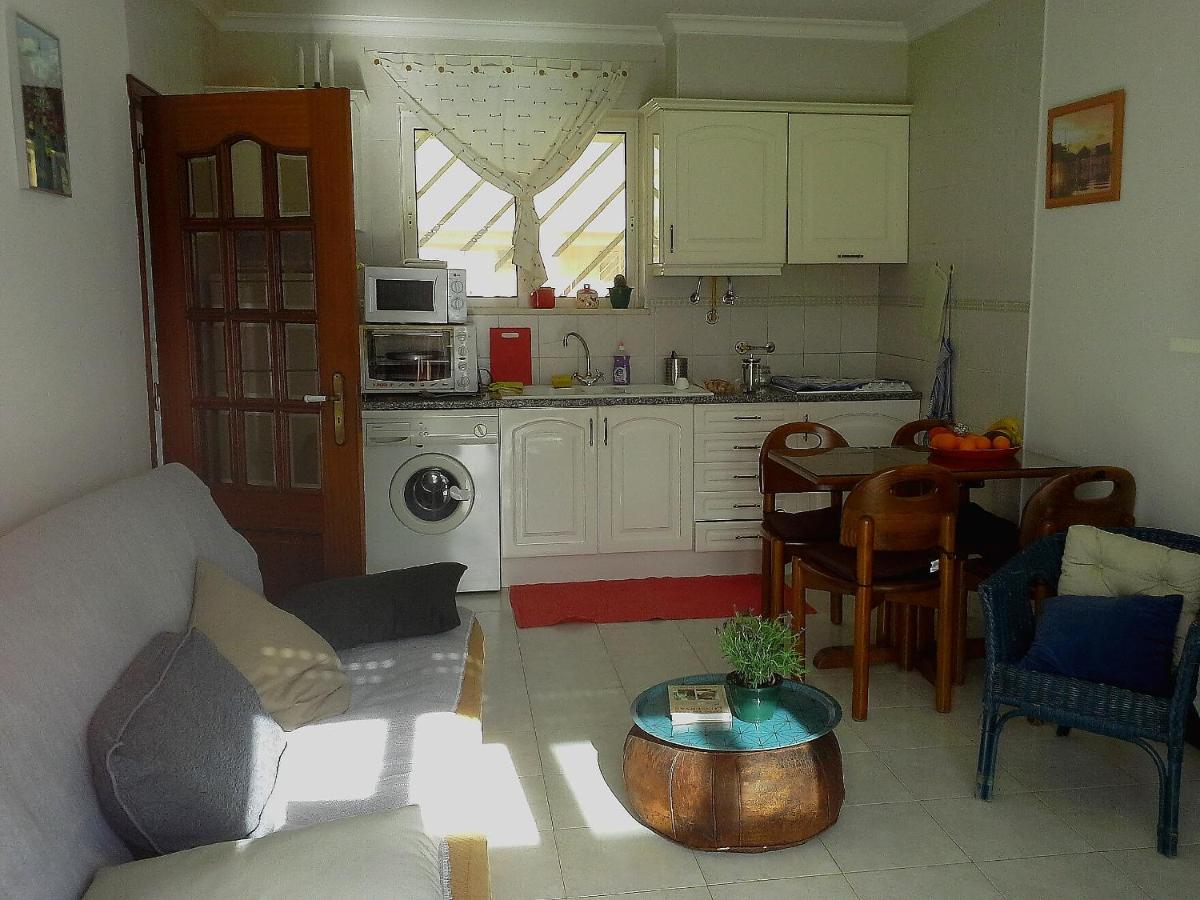 Charming with Sea View - Housity