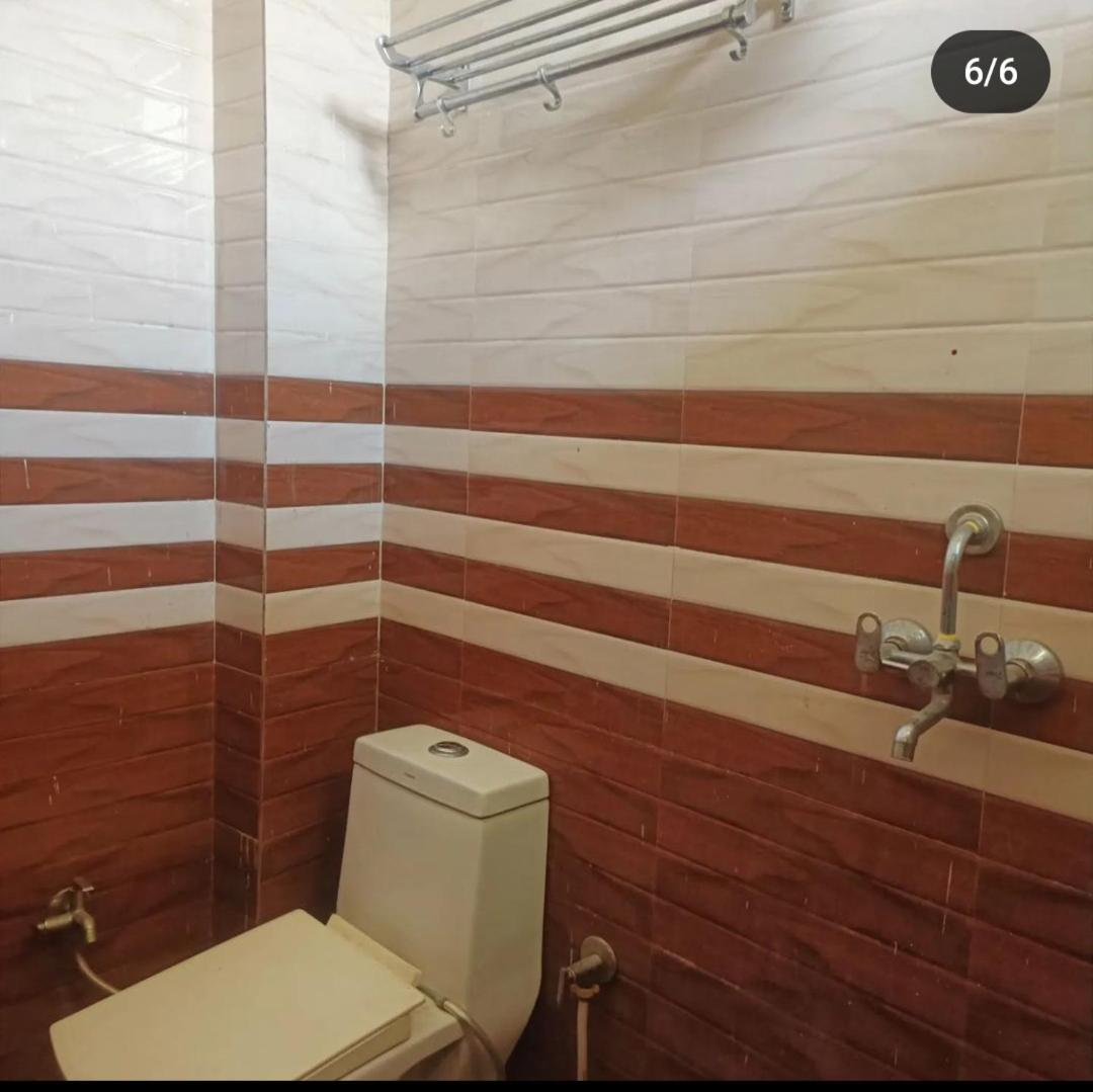 siddhivinayak hotel - Housity