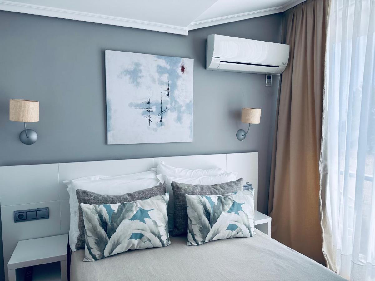 Hotel Las Olas - Housity